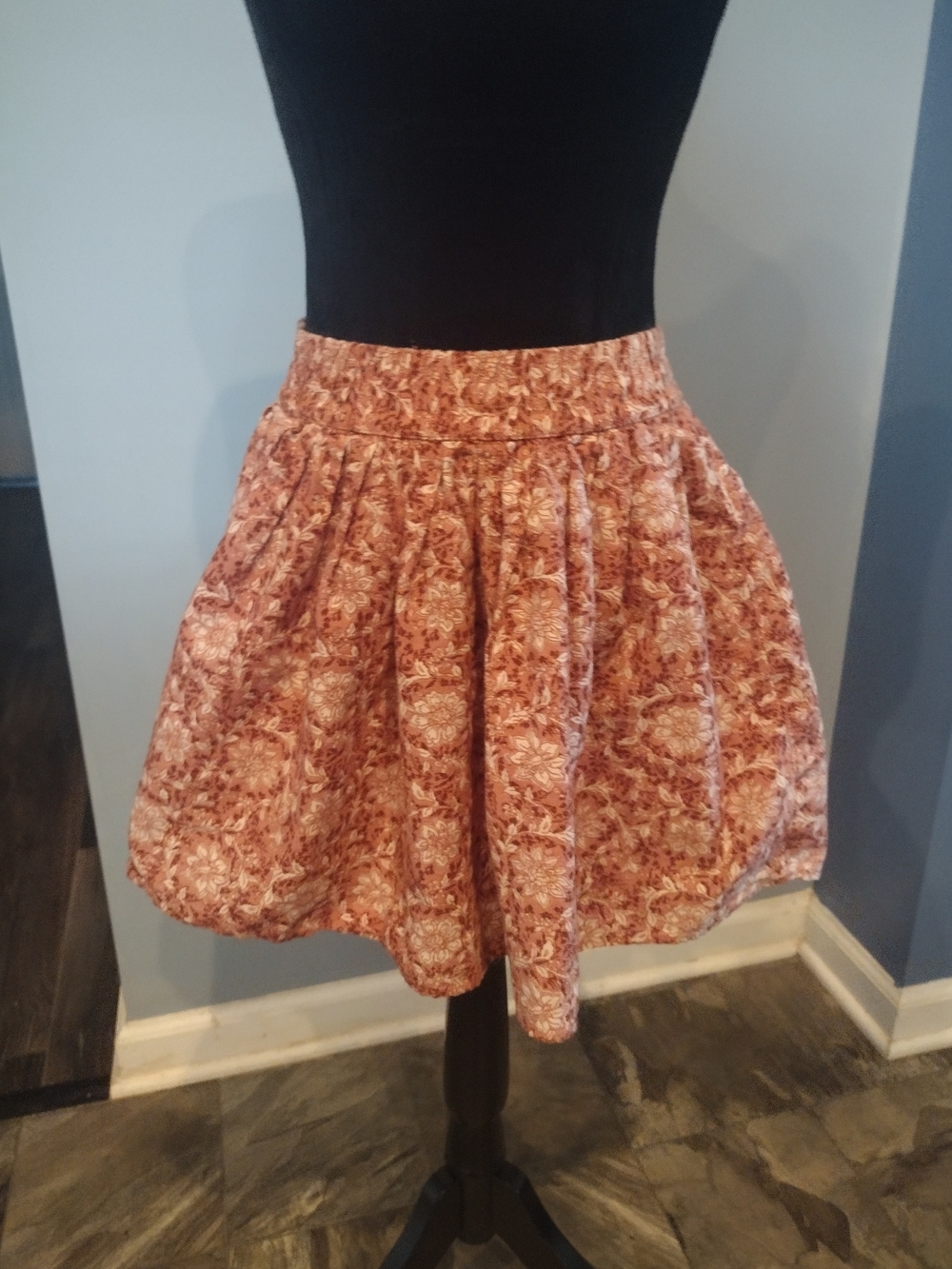American Eagle Outfitters Rust Floral Circle Skirt